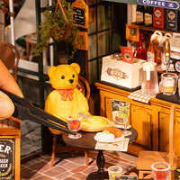 Rolife Tipsy Restaurant - Maison Miniature | Moshi Moshi