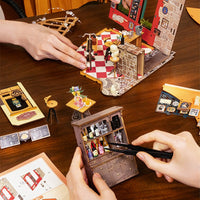 Rolife Cheers Bar & Dining - Maison Miniature | Moshi Moshi