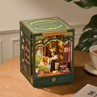 Rolife Quiet Corner Study - DIY Book Nook | Moshi Moshi Paris
