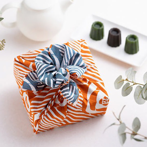 Furoshiki Réversible Camélia - Orange & Bleu | Moshi Moshi Paris Japan