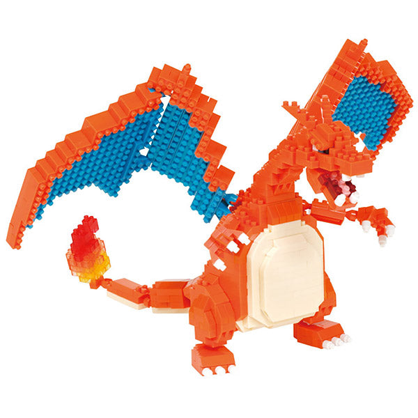 Nanoblock Dracaufeu - Pokémon, Edition Deluxe | Moshi Moshi Paris