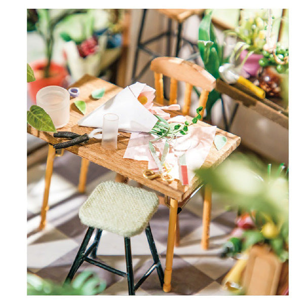Rolife Emily's Flower Shop - Maison Miniature | Moshi Moshi Paris