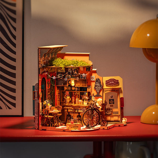 Rolife Cheers Bar & Dining - Maison Miniature | Moshi Moshi 