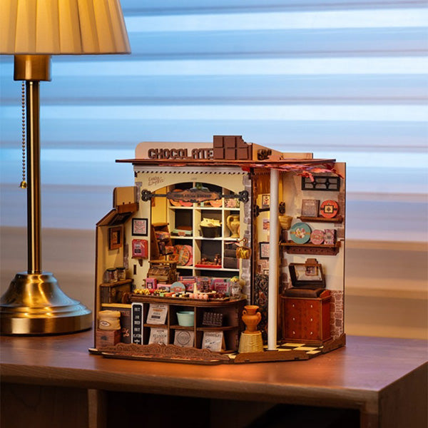 Rolife Henry's Chocolate - Maison Miniature | Moshi Moshi Paris