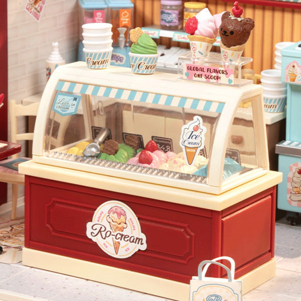 Rolife Flavorful Ice Cream - Maison Miniature | Moshi Moshi Paris