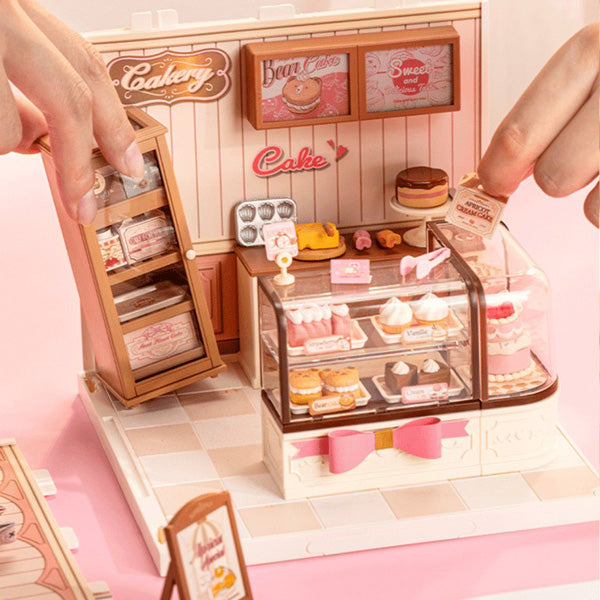Rolife Tasty Cake Shop - Maison Miniature | Moshi Moshi Paris