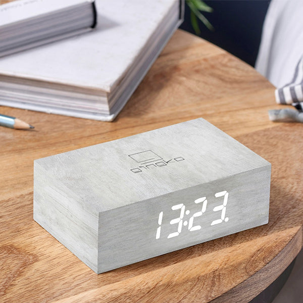 Réveil Click Clock Tactile Gingko - Bois Bouleau | Moshi Moshi Paris