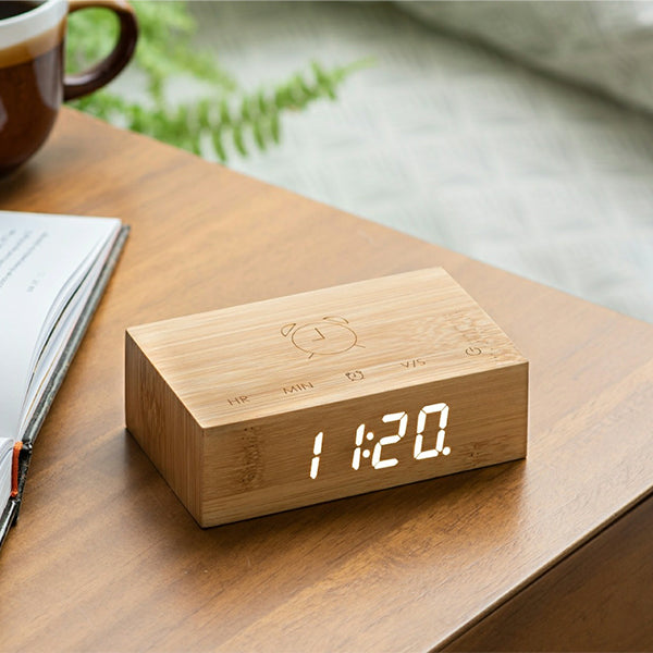 Reveil Flip Click Clock Gingko - Bois Bambou | Moshi Moshi Paris
