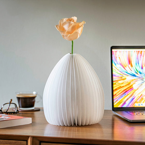 Lampe Smart Vase - Gingko Design | Moshi Moshi Paris