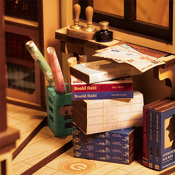 Rolife Bookstore - DIY Book Nook | Moshi Moshi Paris