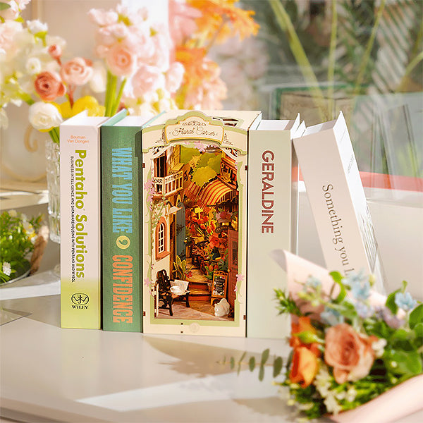 Rolife Floral Corner - DIY Book Nook | Moshi Moshi Paris