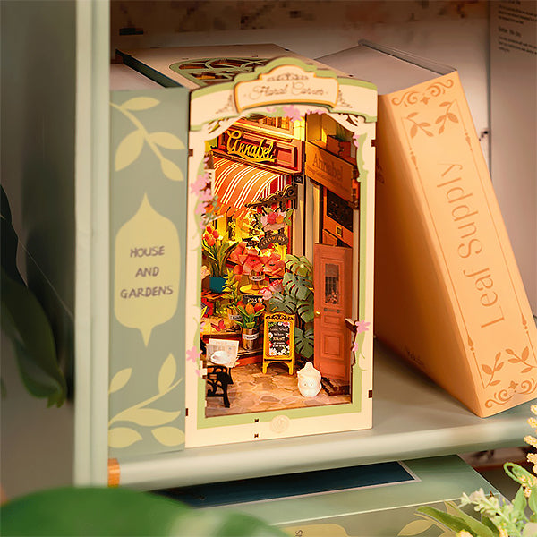Rolife Floral Corner - DIY Book Nook | Moshi Moshi Paris