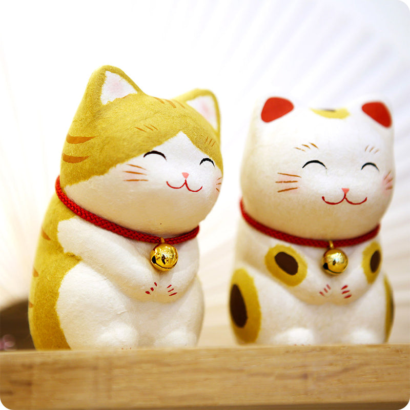 Figurine Chat Salutation - Maneki Neko| Moshi Moshi Boutique Paris