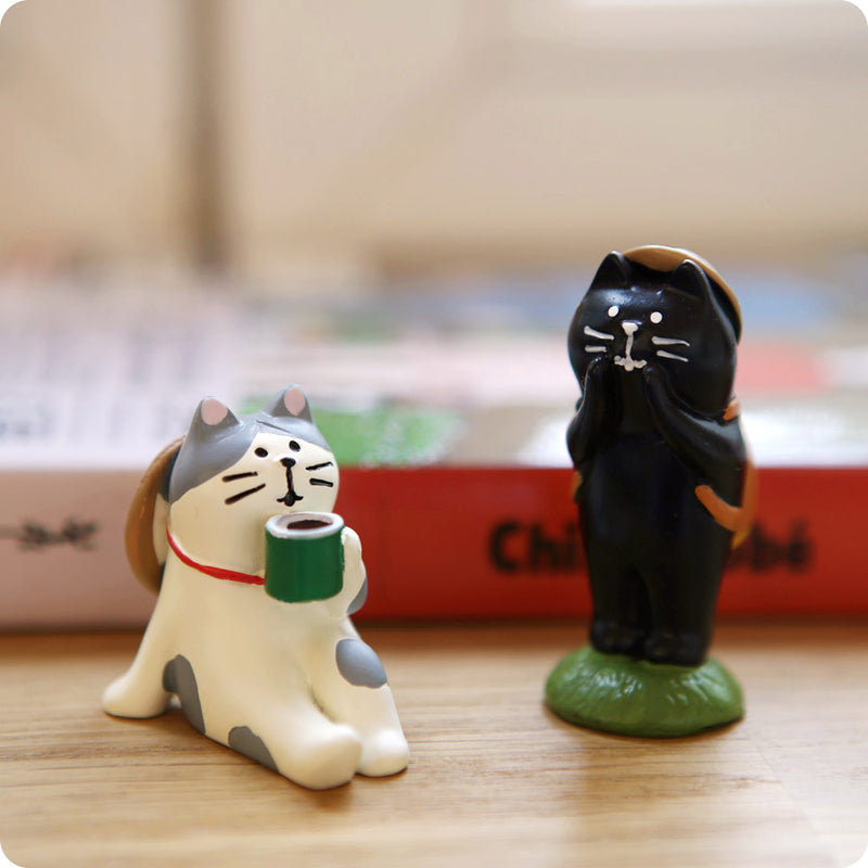 Mini Figurine - Chat Noir Randonnée – Moshi Moshi